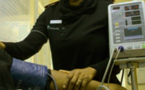 2016關(guān)于關(guān)愛艾滋病患者的征文