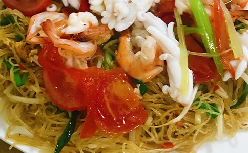 ʳ��Q�����ӵ��Ը�