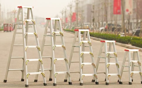 大班游戲好玩的梯子教案